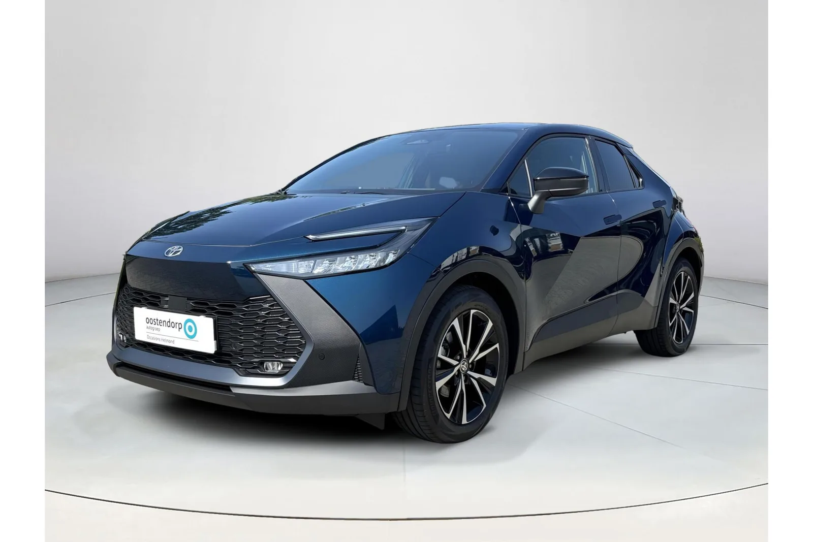 Toyota C-HR (2025) — foto 1