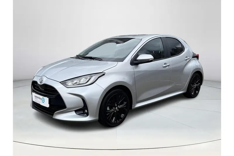 Toyota Yaris (2024)