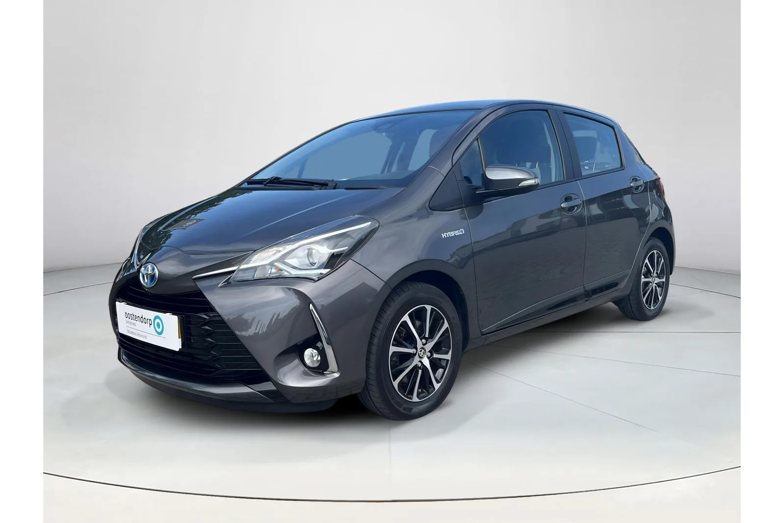 Toyota Yaris (2018) — foto 1