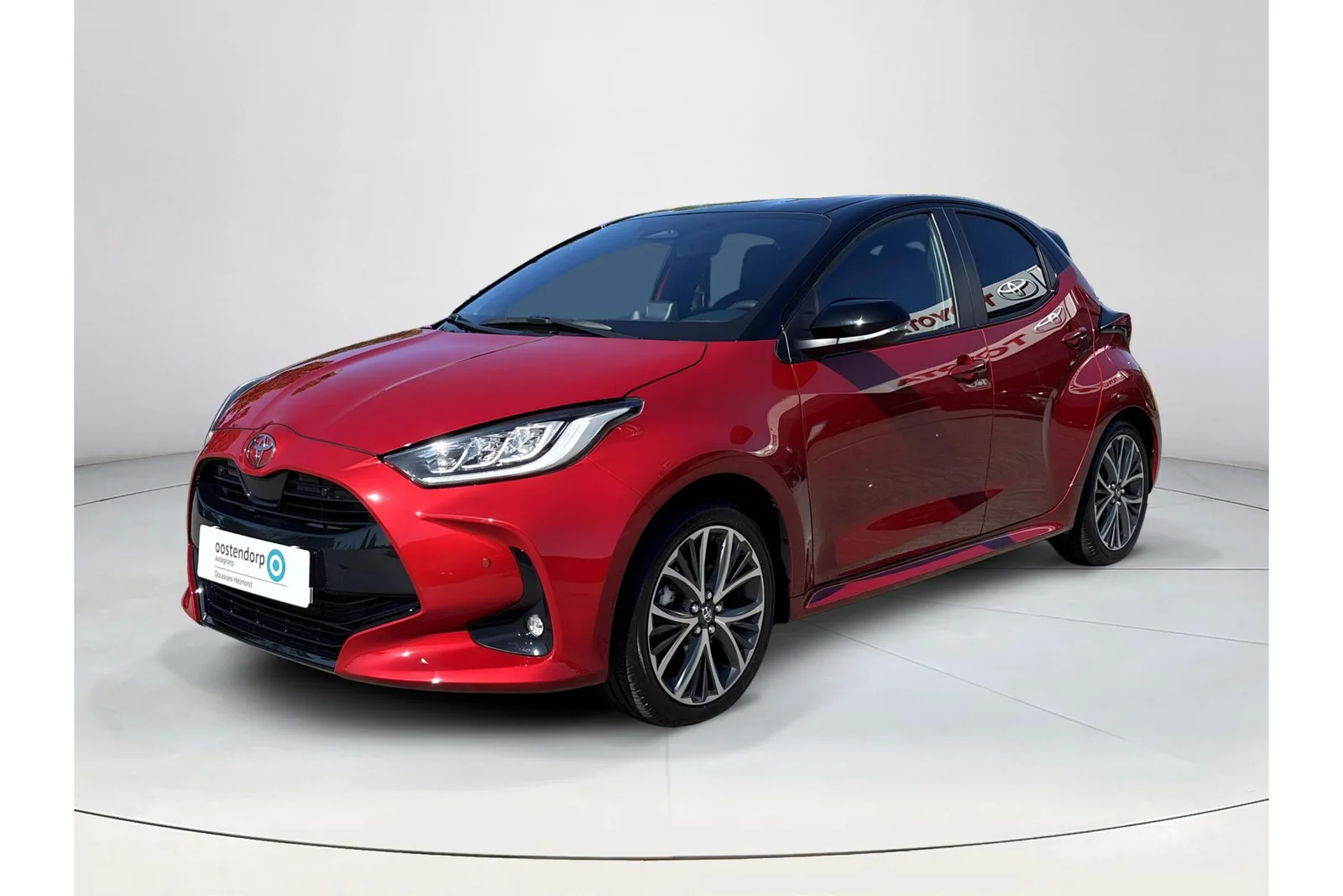 Toyota Yaris (2024) — foto 1