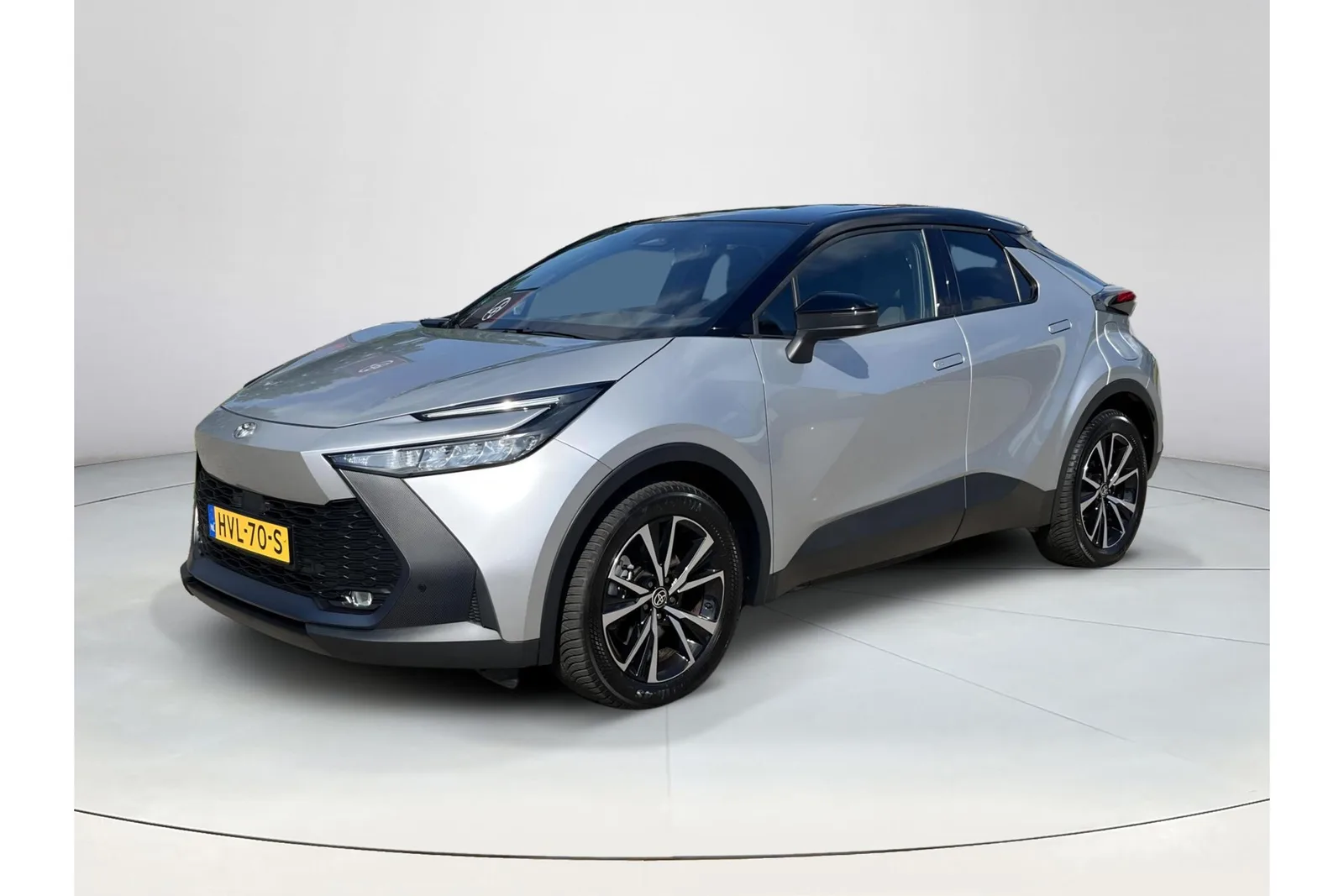 Toyota C-HR (2025) — foto 1