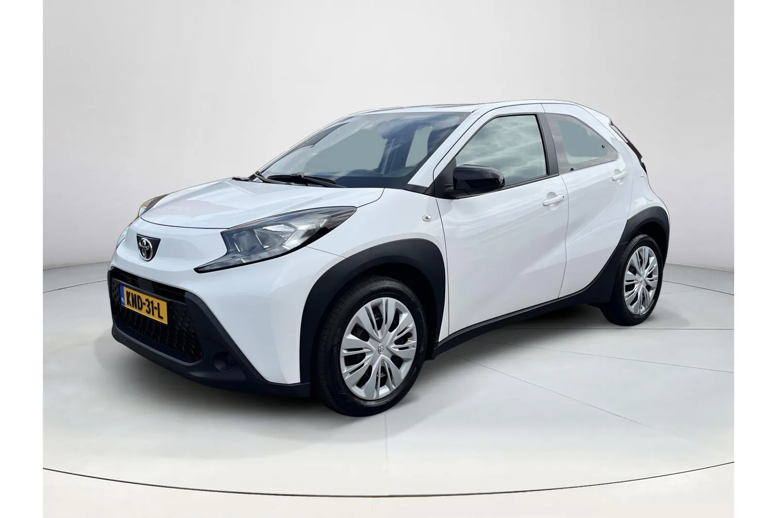 Toyota Aygo X (2023) — foto 1