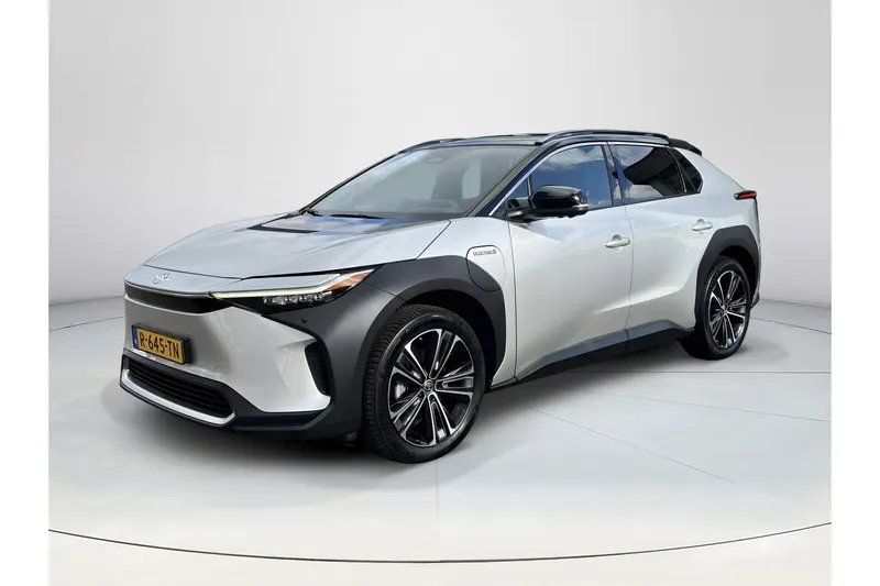 Toyota bZ4X (2022)