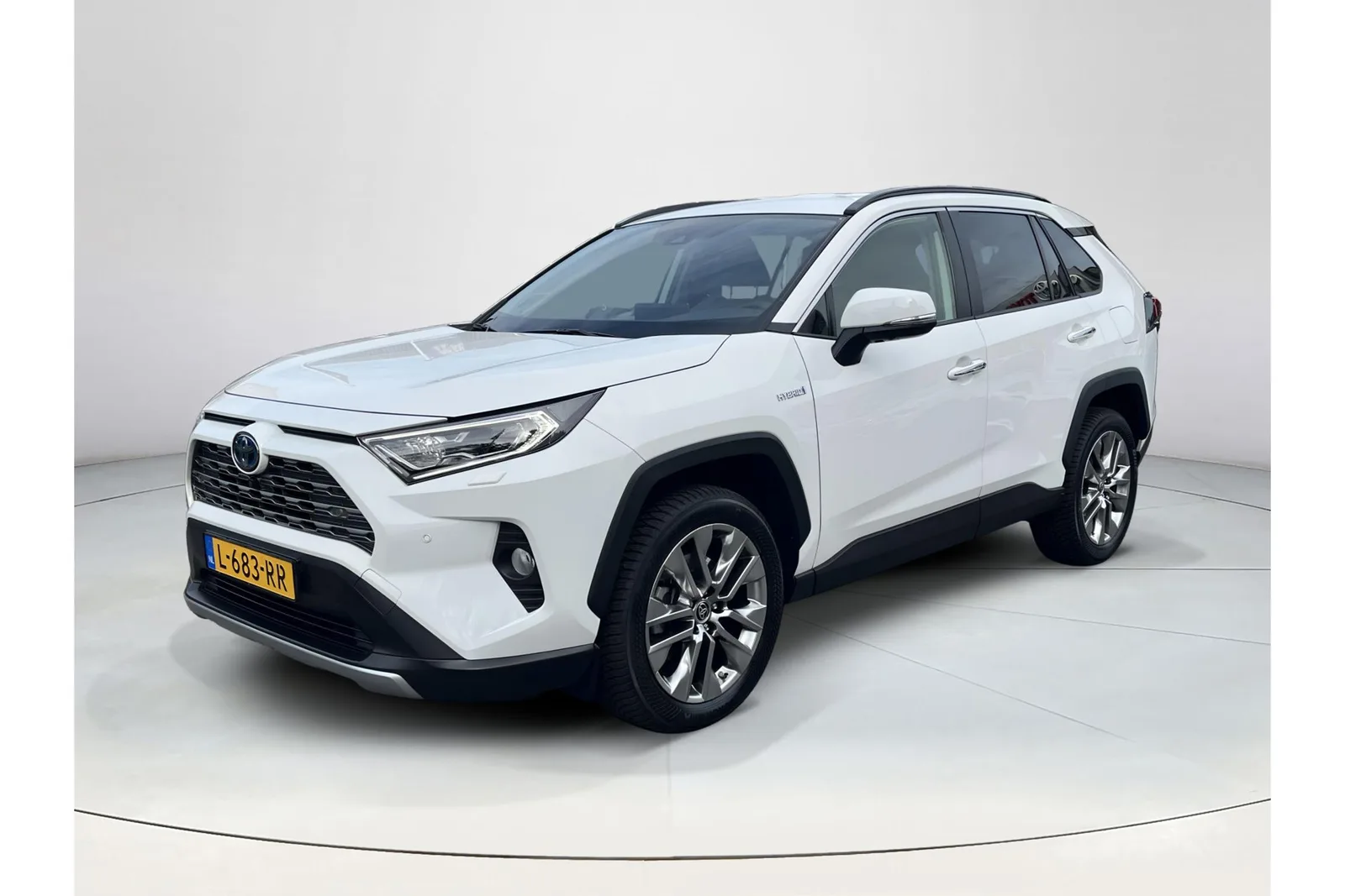 Toyota RAV4 (2021) — foto 1