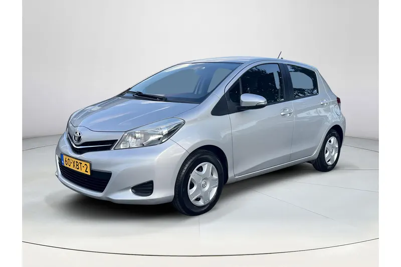 Toyota Yaris (2012)