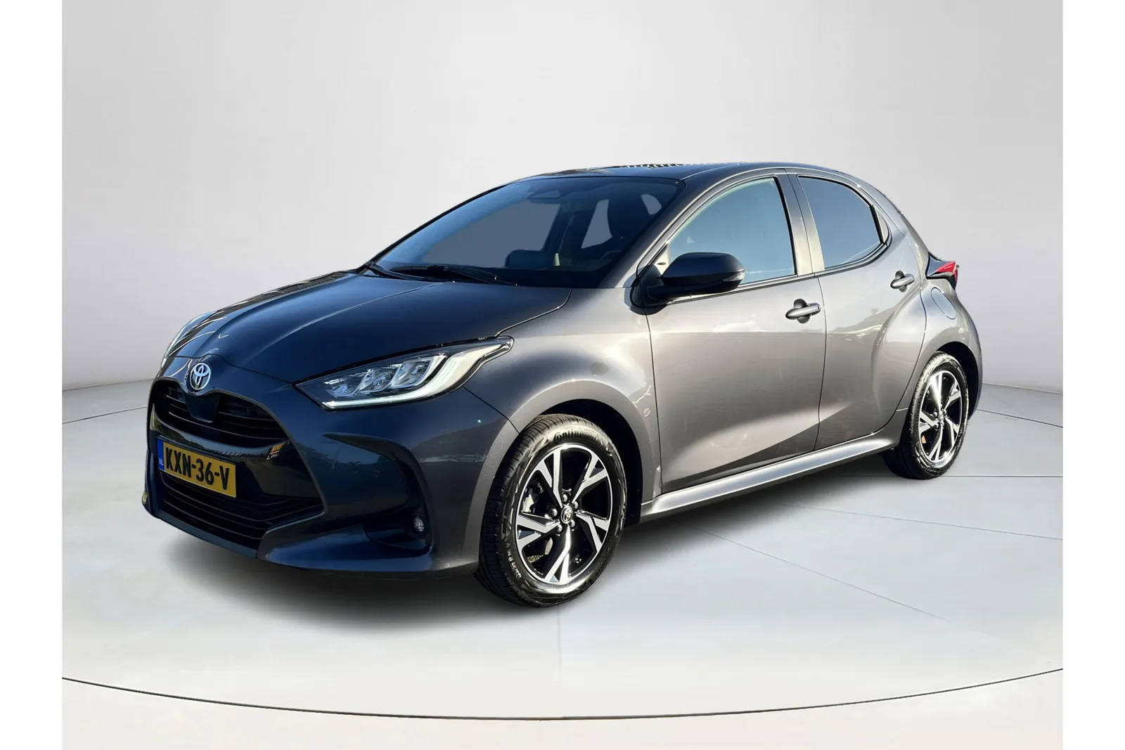 Toyota Yaris (2025) — foto 1