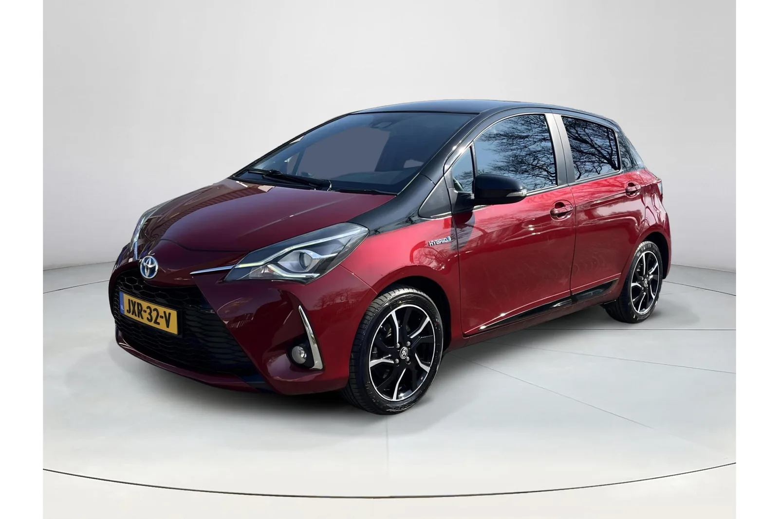 Toyota Yaris (2019) — foto 1