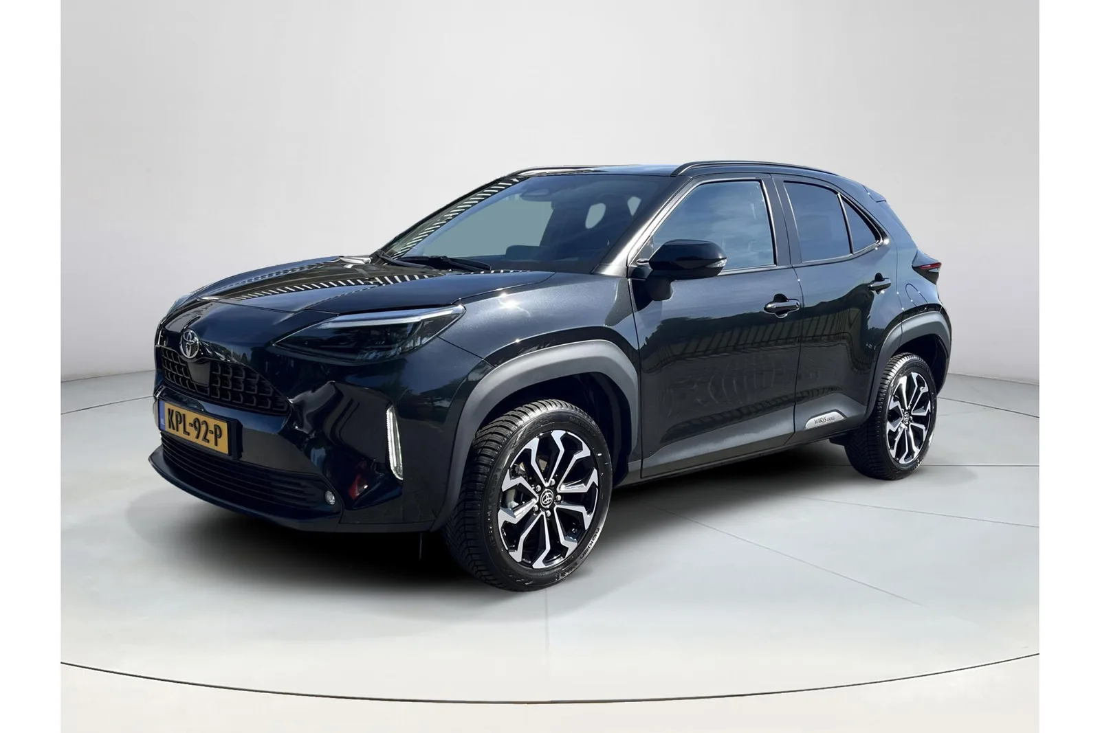 Toyota Yaris Cross (2025) — foto 1
