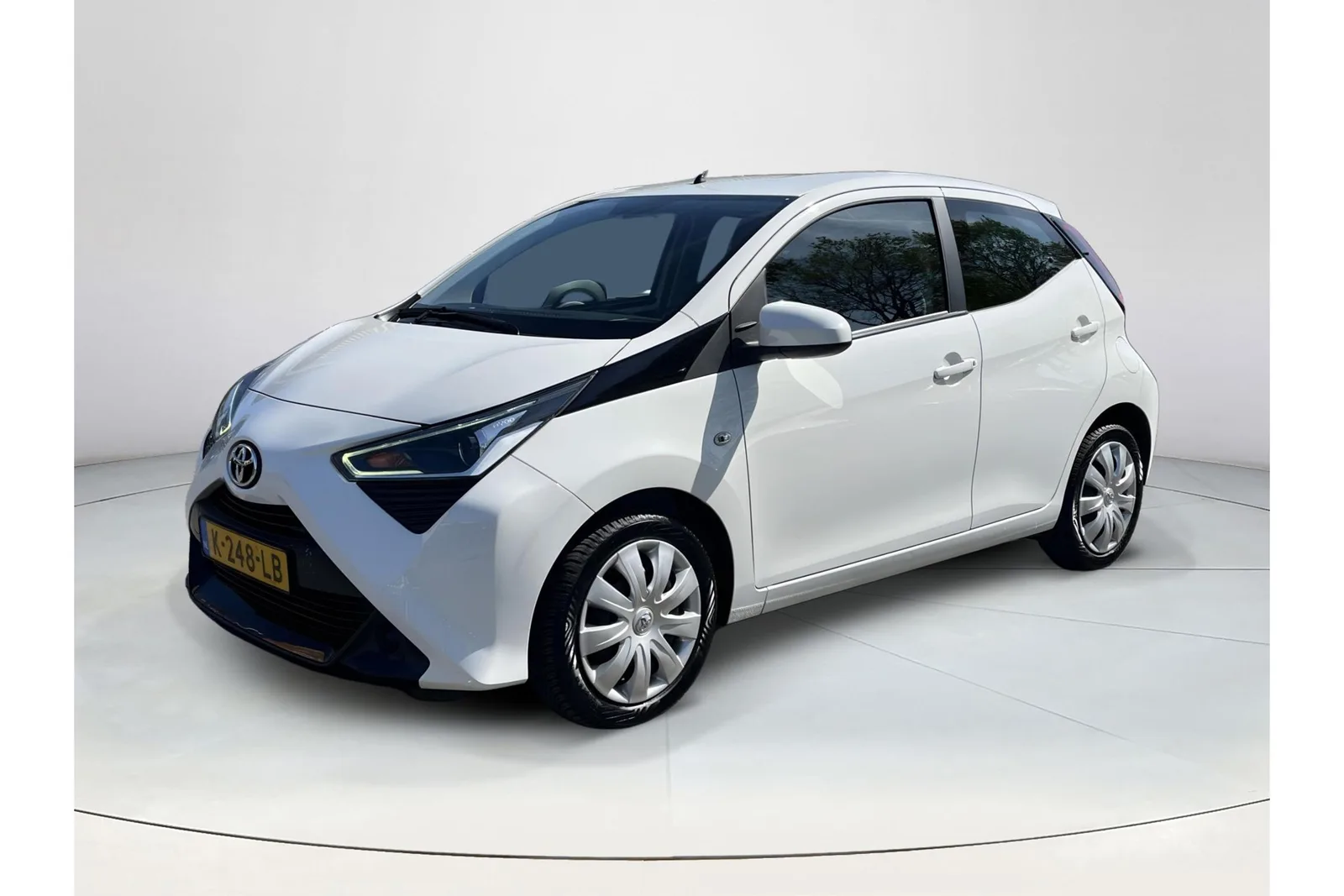 Toyota Aygo (2021) — foto 1