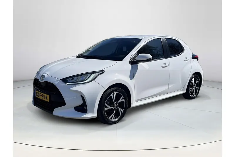 Toyota Yaris (2024)