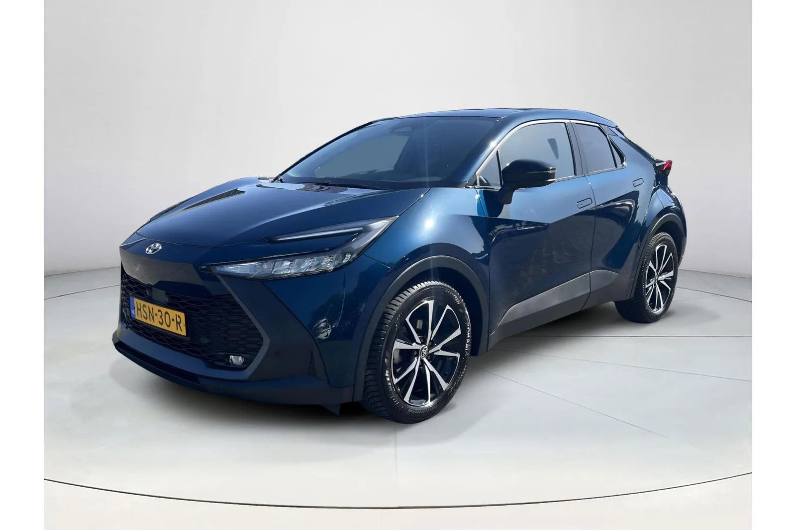 Toyota C-HR (2025) — foto 1