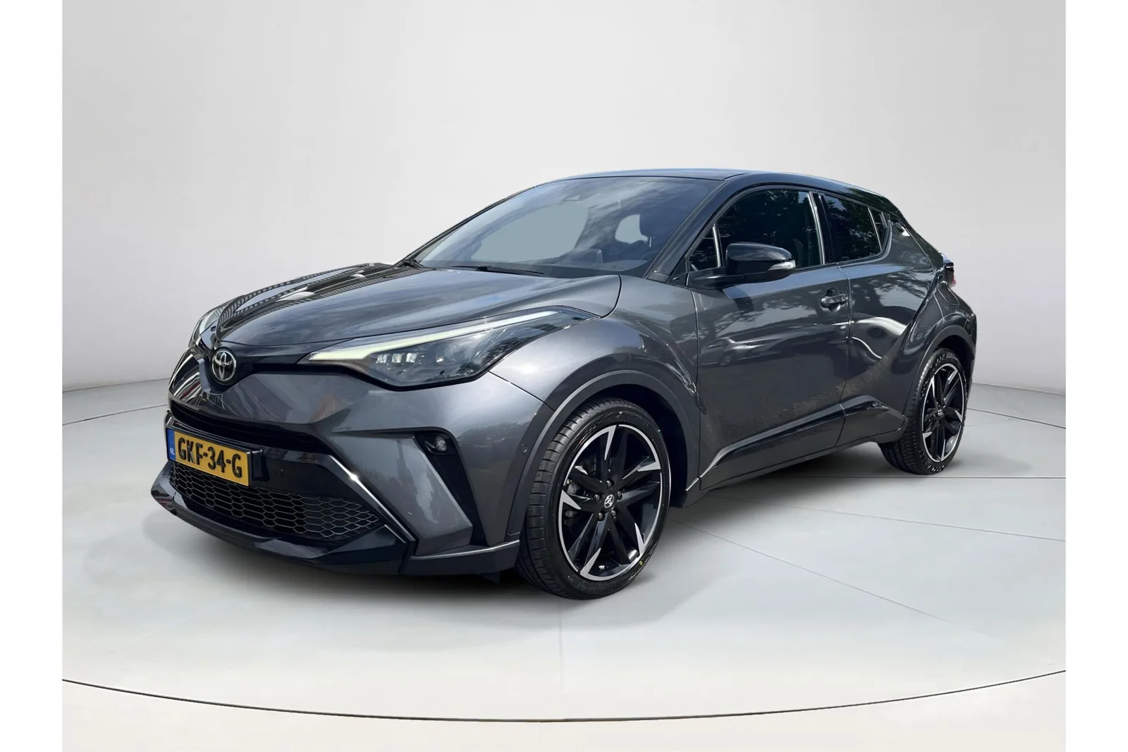 Toyota C-HR (2022) — foto 1