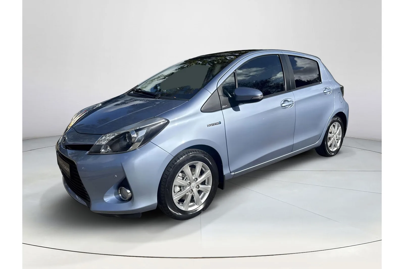Toyota Yaris (2012) — foto 1