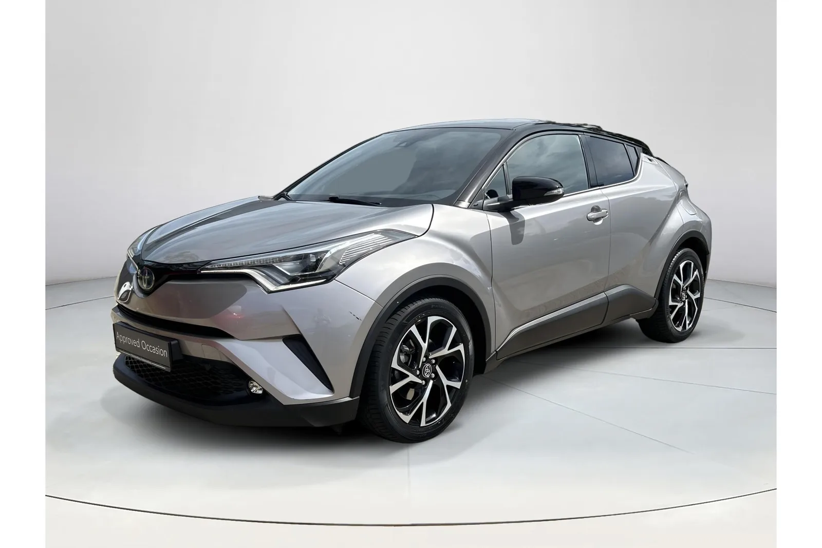 Toyota C-HR (2017) — foto 1