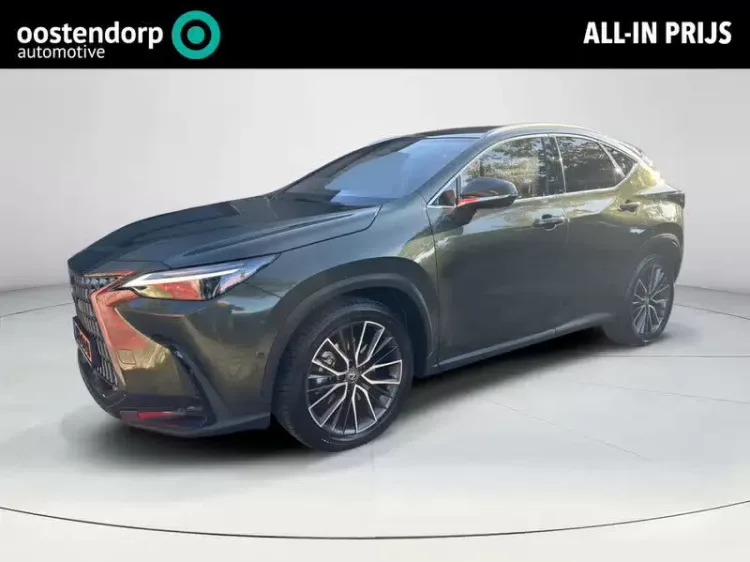 Lexus NX (2025) — foto 1