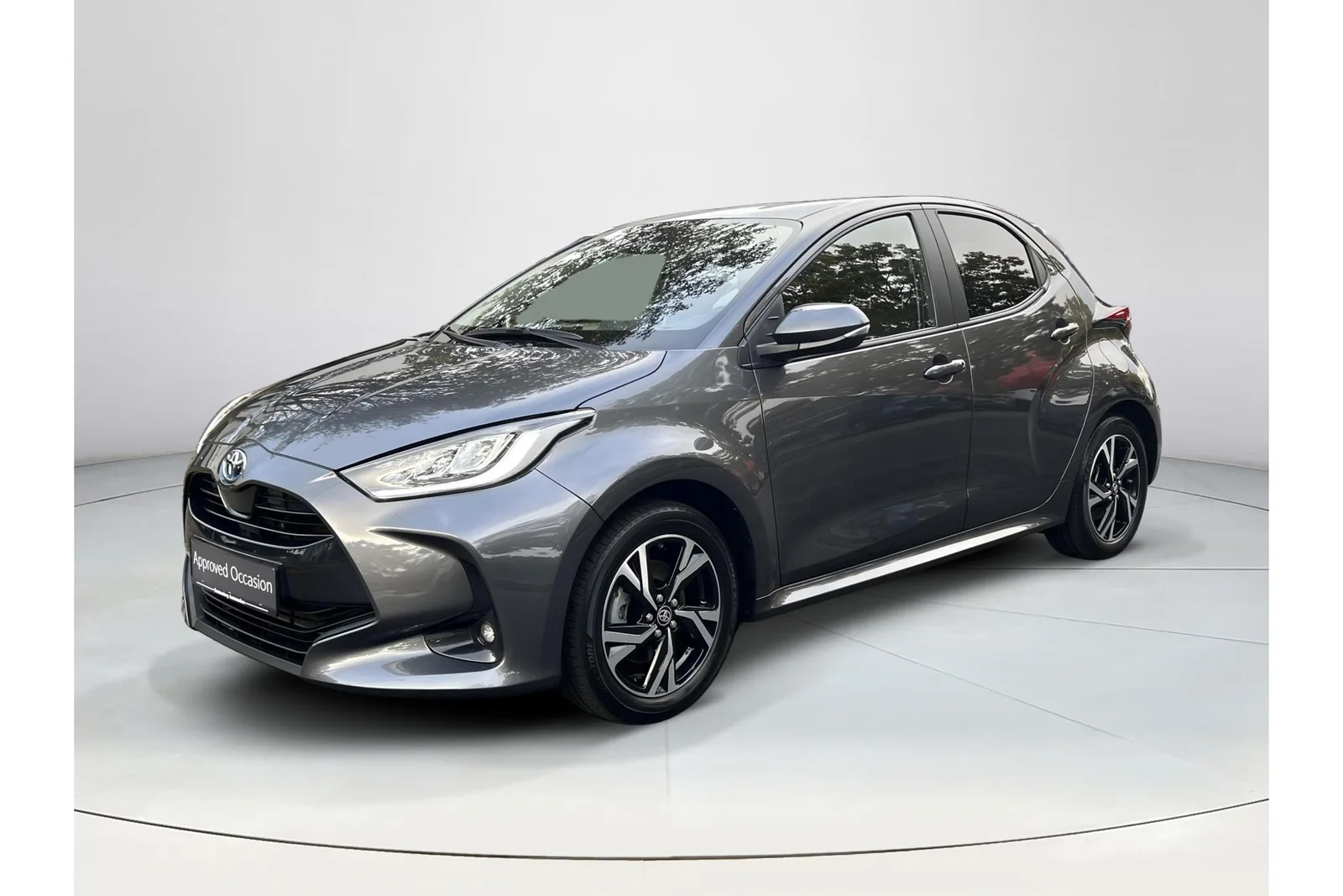 Toyota Yaris (2024) — foto 1