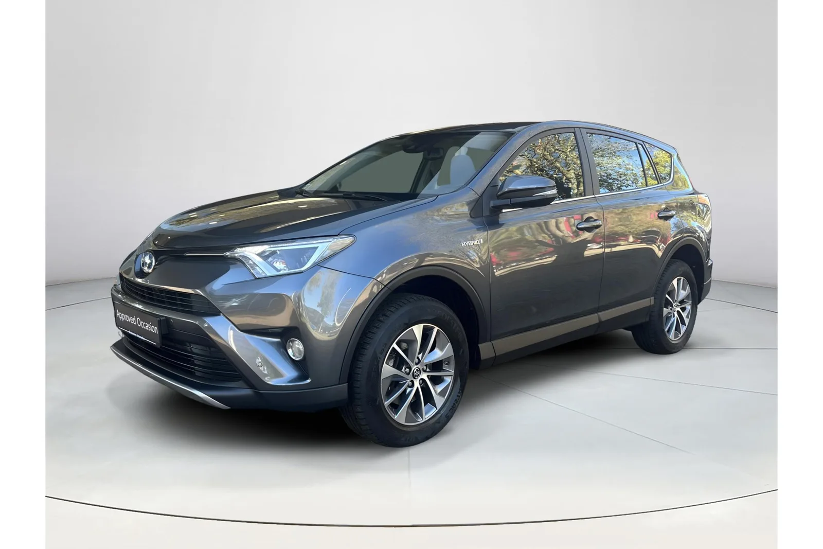 Toyota RAV4 (2017) — foto 1
