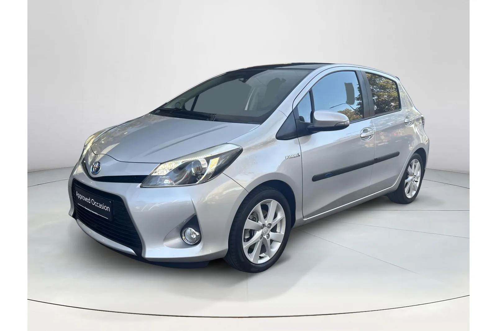 Toyota Yaris (2012) — foto 1