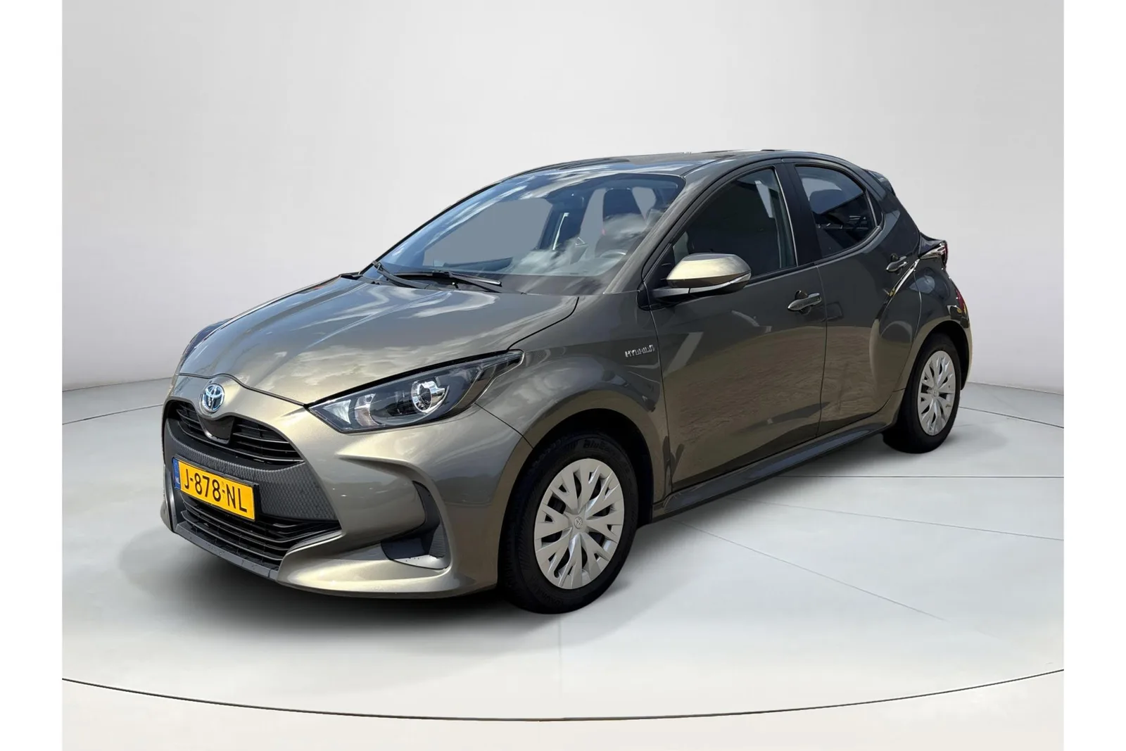 Toyota Yaris (2020) — foto 1