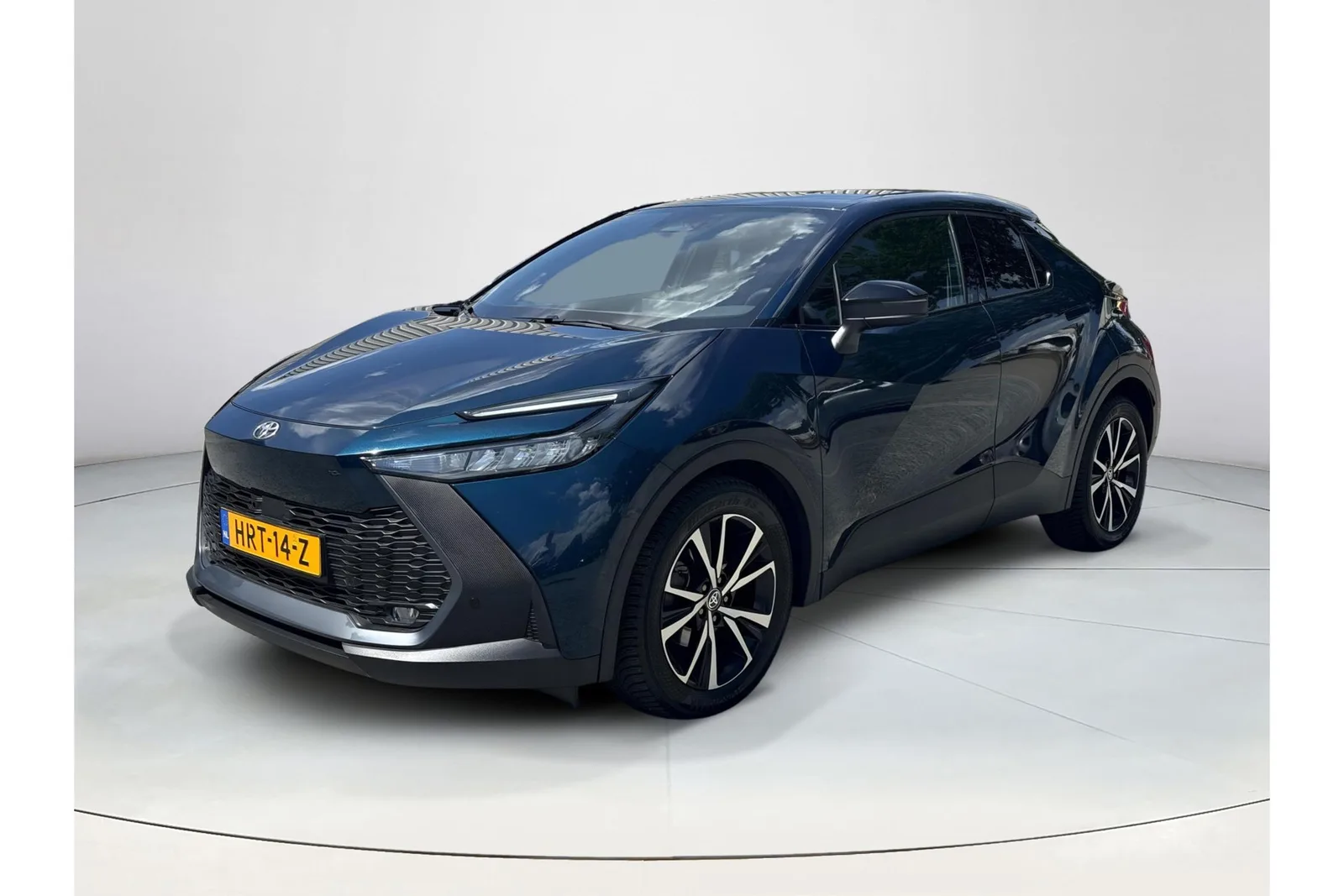Toyota C-HR (2025) — foto 1