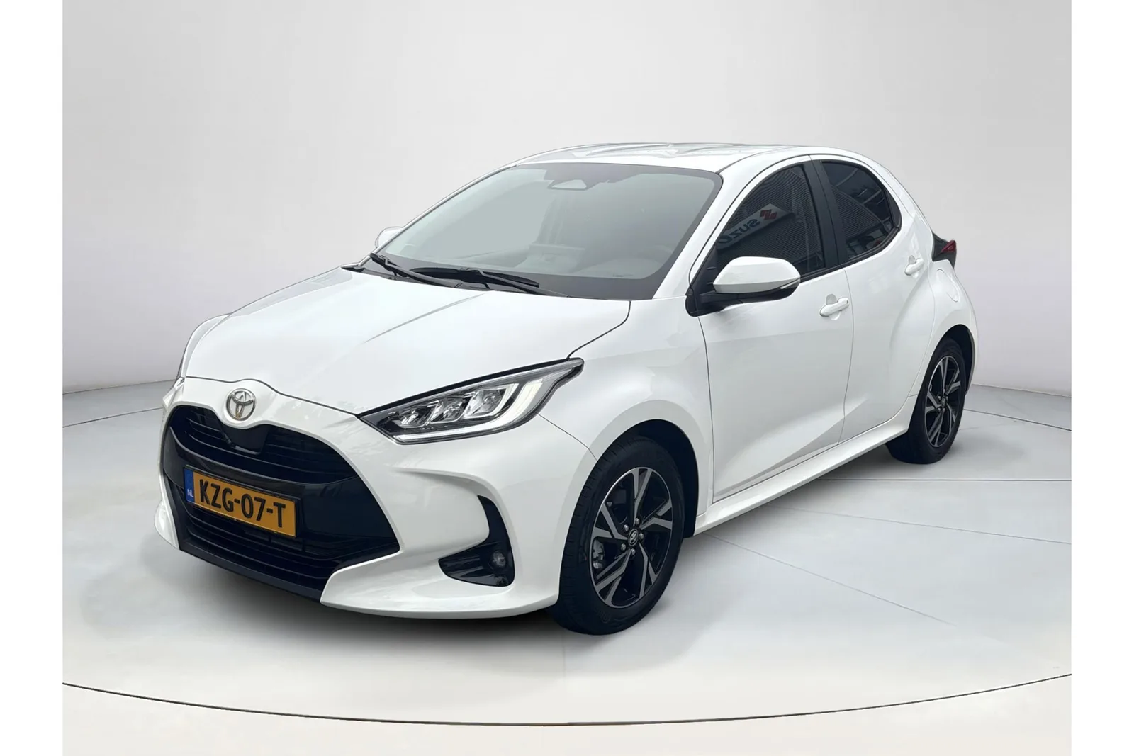 Toyota Yaris (2026) — foto 1