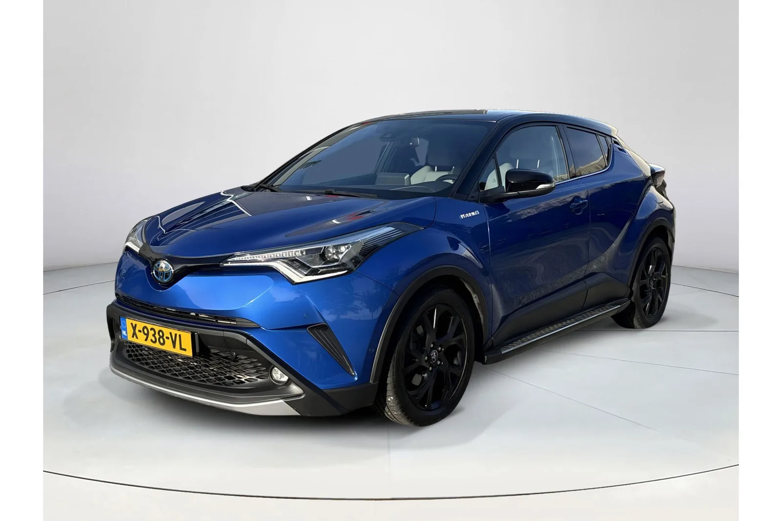 Toyota C-HR (2019) — foto 1