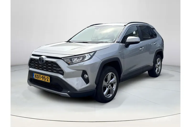Toyota RAV4 (2021)