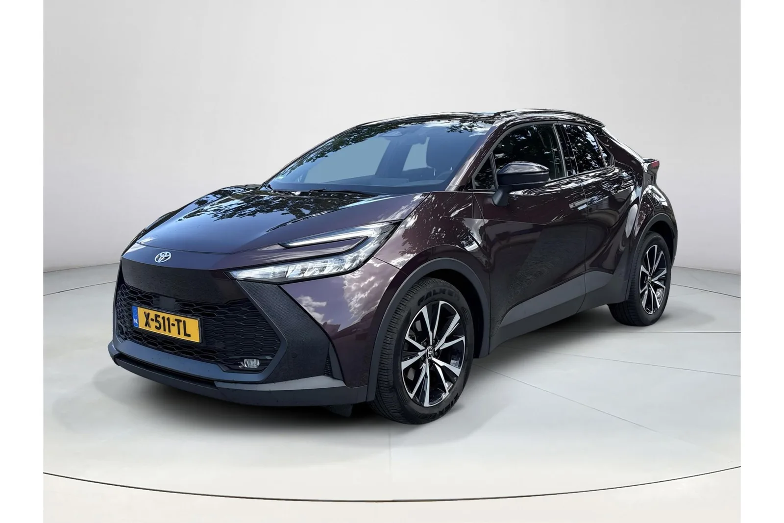 Toyota C-HR (2024) — foto 1