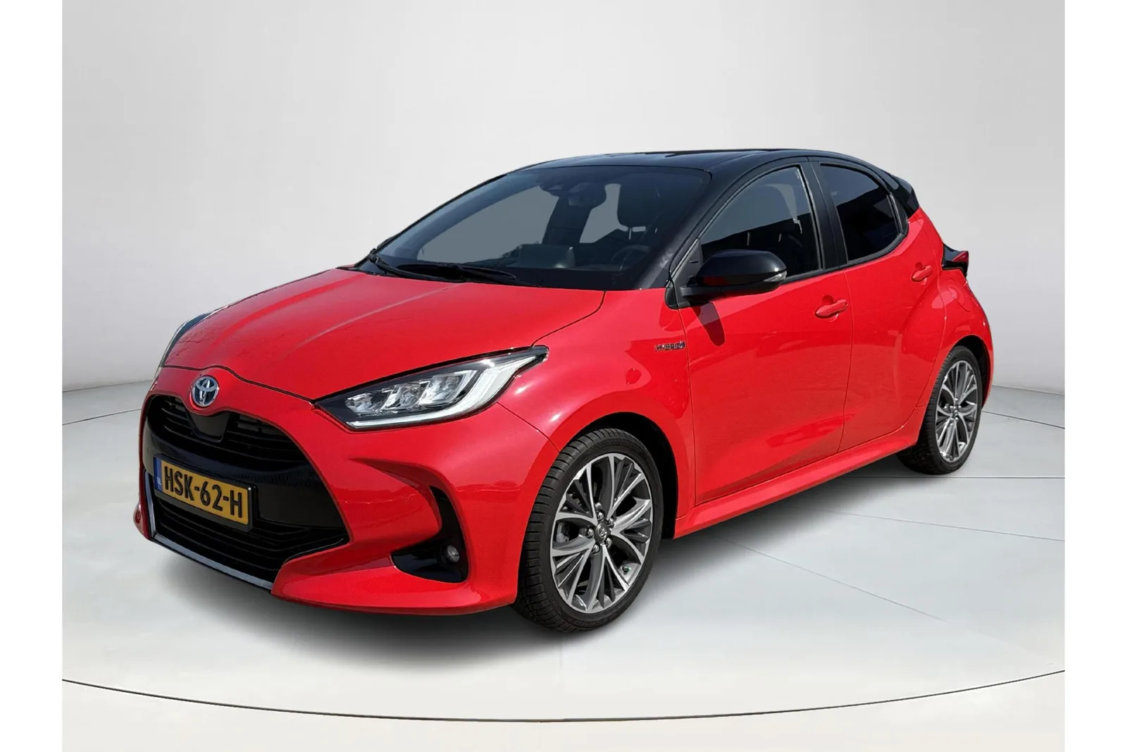 Toyota Yaris (2021) — foto 1