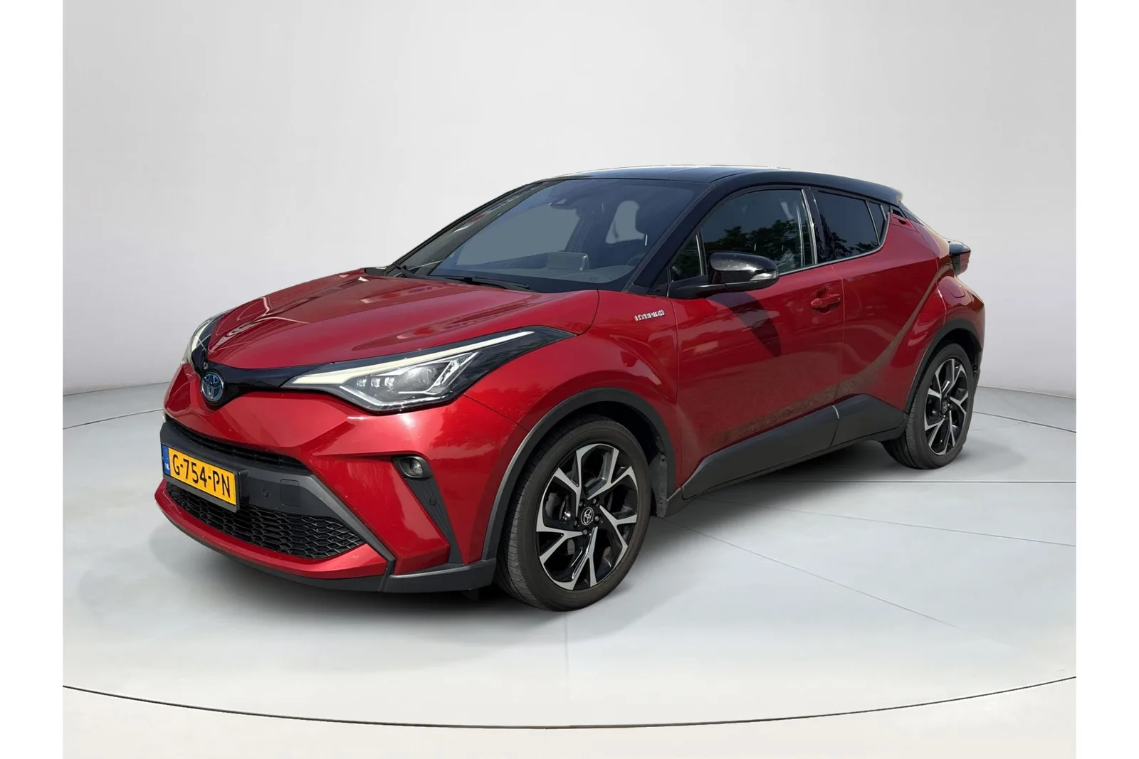 Toyota C-HR (2019) — foto 1