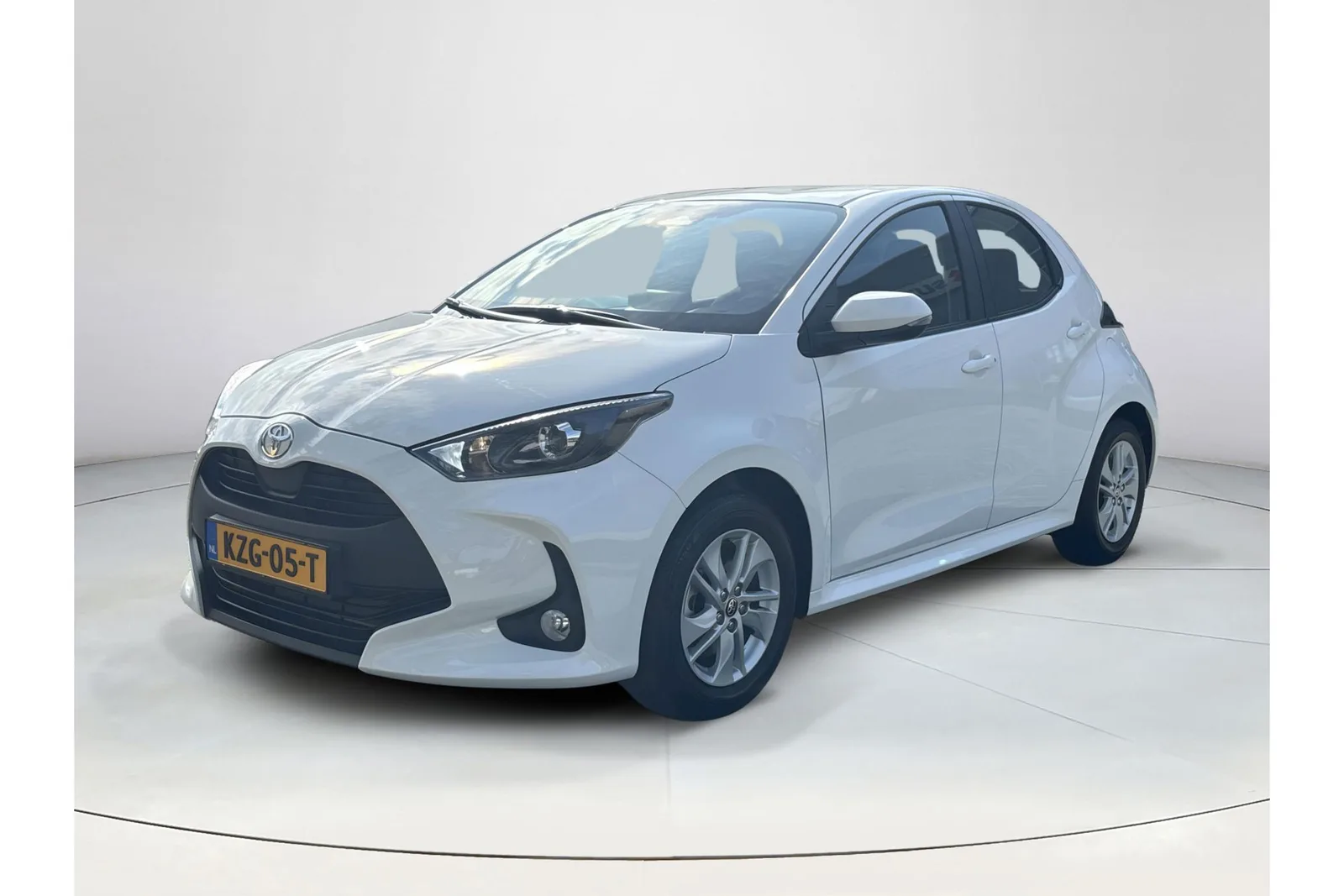 Toyota Yaris (2026) — foto 1