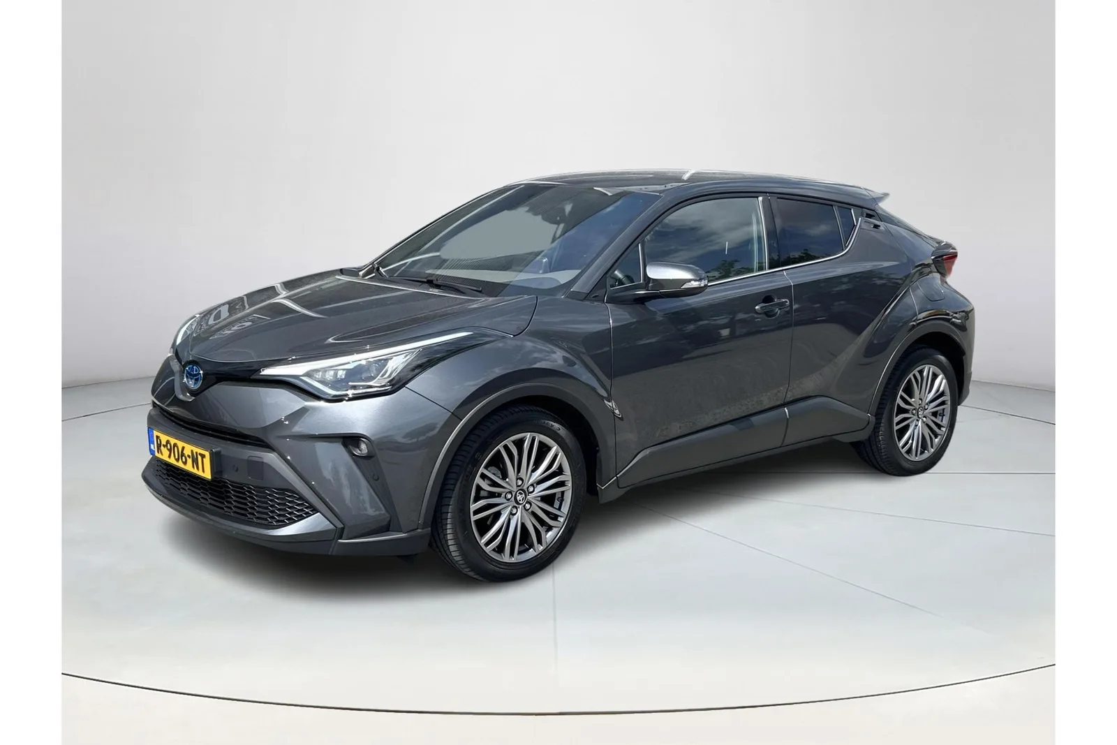 Toyota C-HR (2022) — foto 1