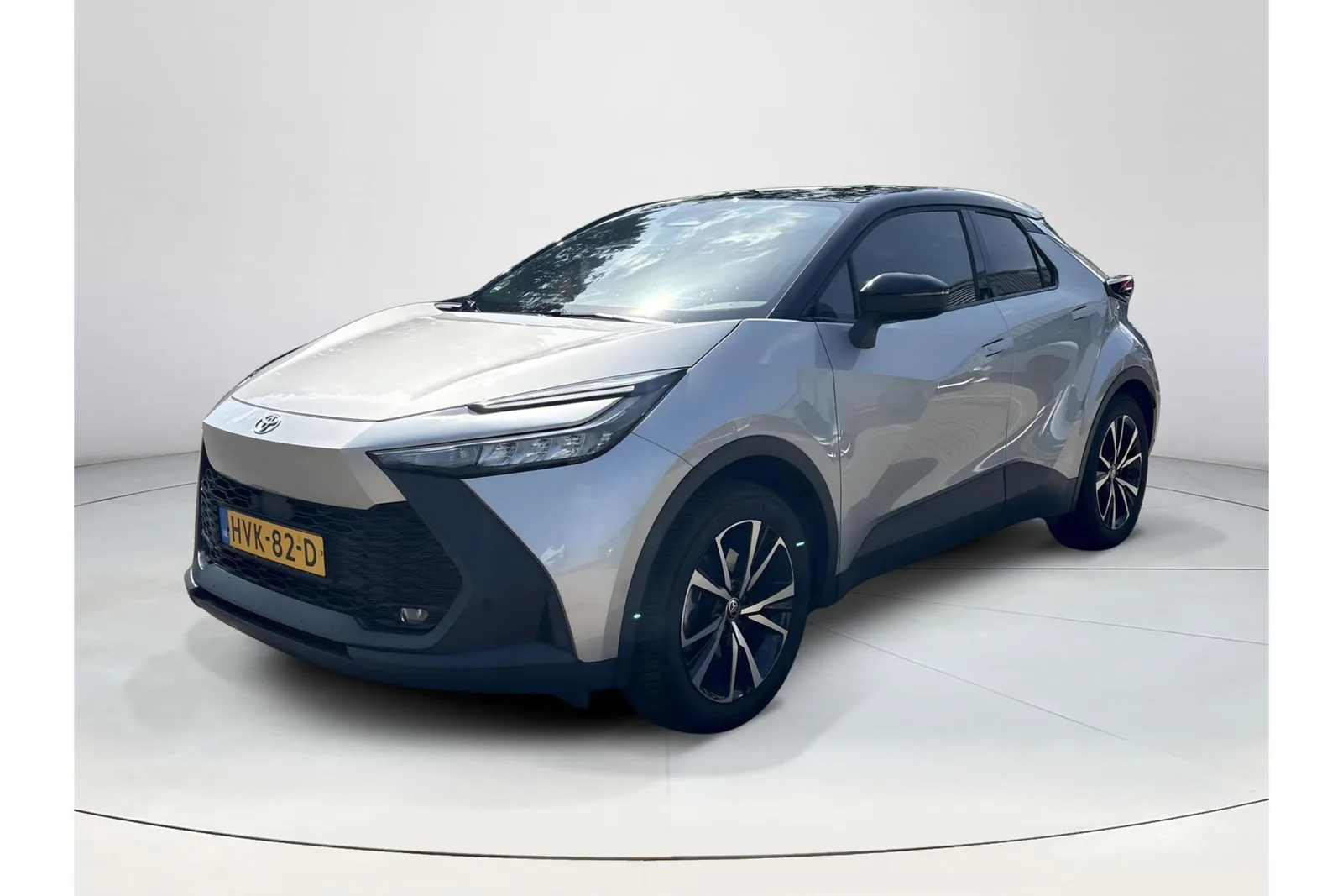 Toyota C-HR (2025) — foto 1