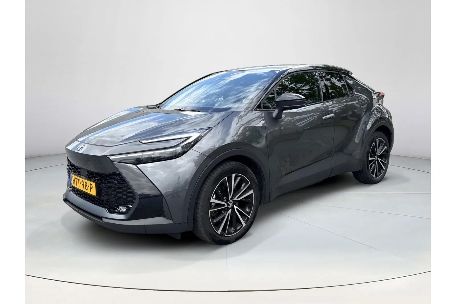 Toyota C-HR (2025) — foto 1