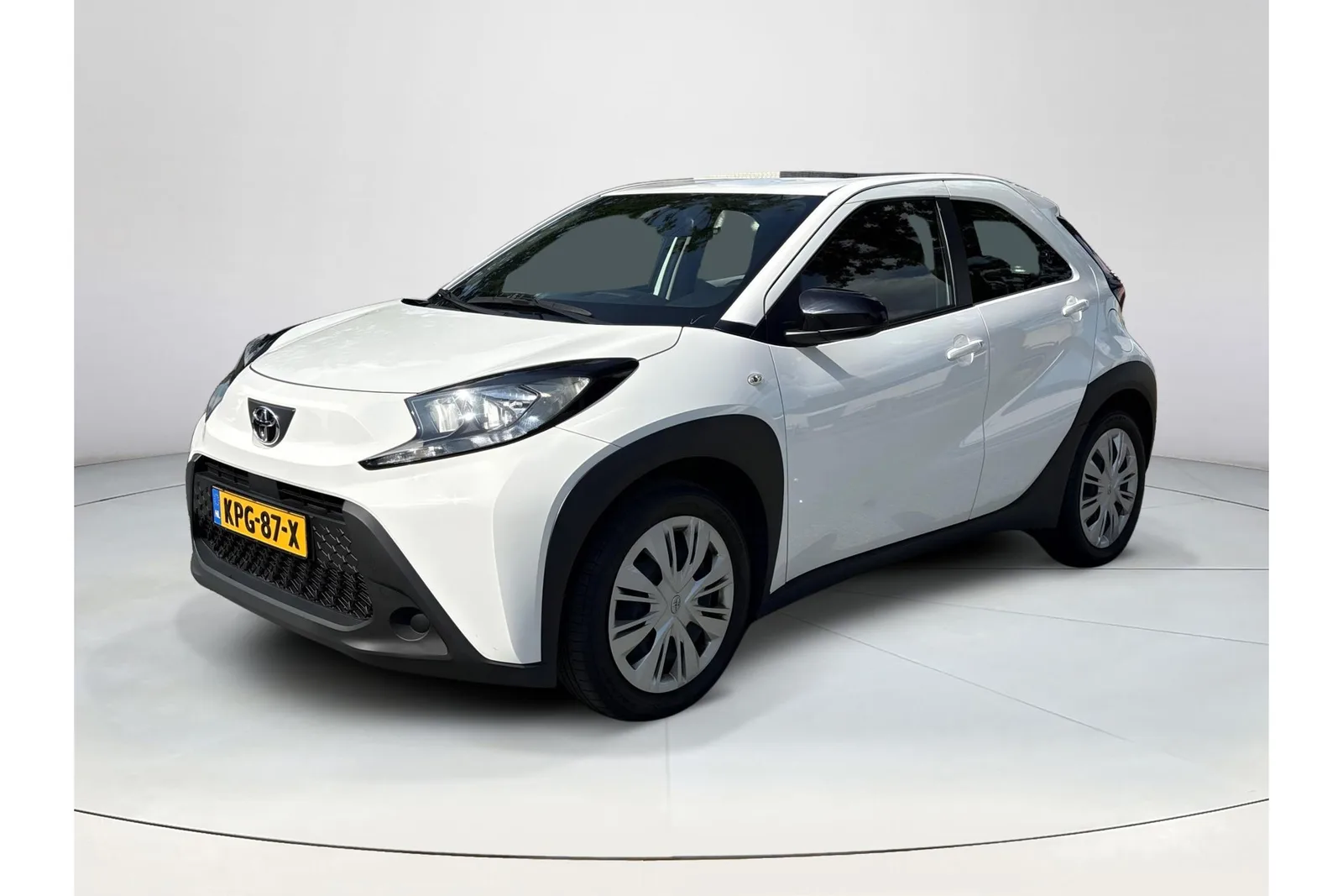 Toyota Aygo X (2023) — foto 1