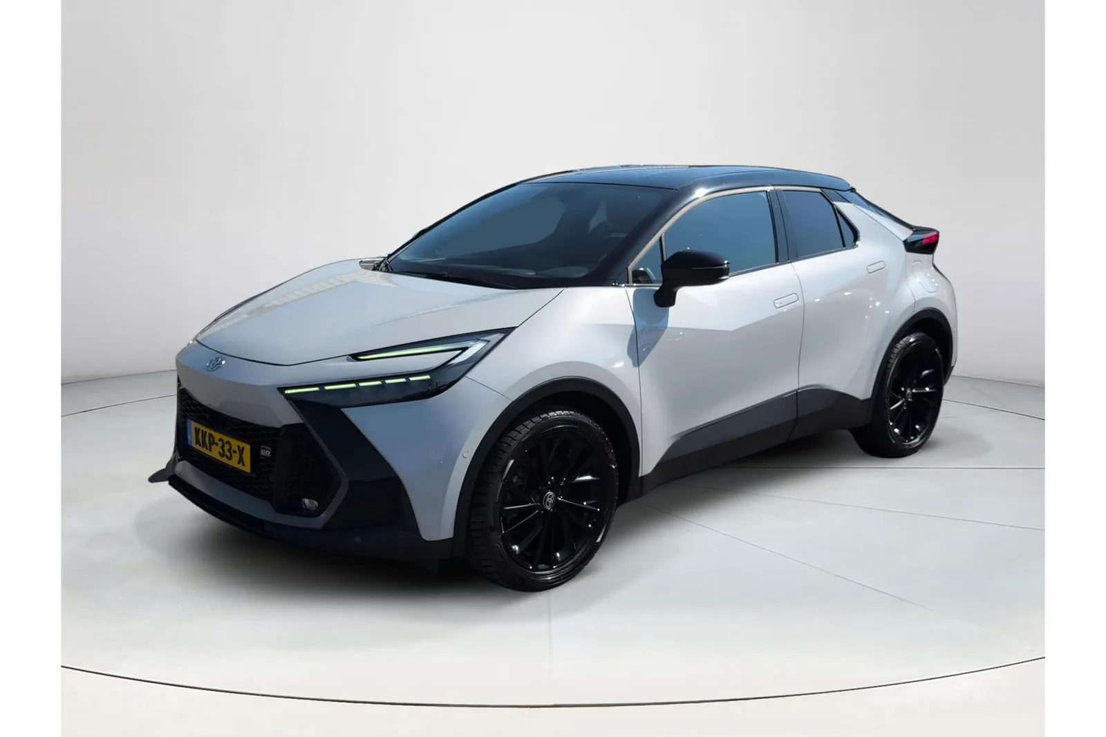 Toyota C-HR (2025) — foto 1