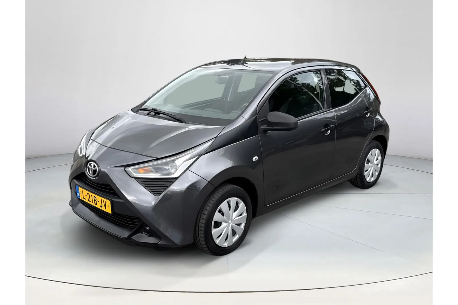 Toyota Aygo (2021) — foto 1