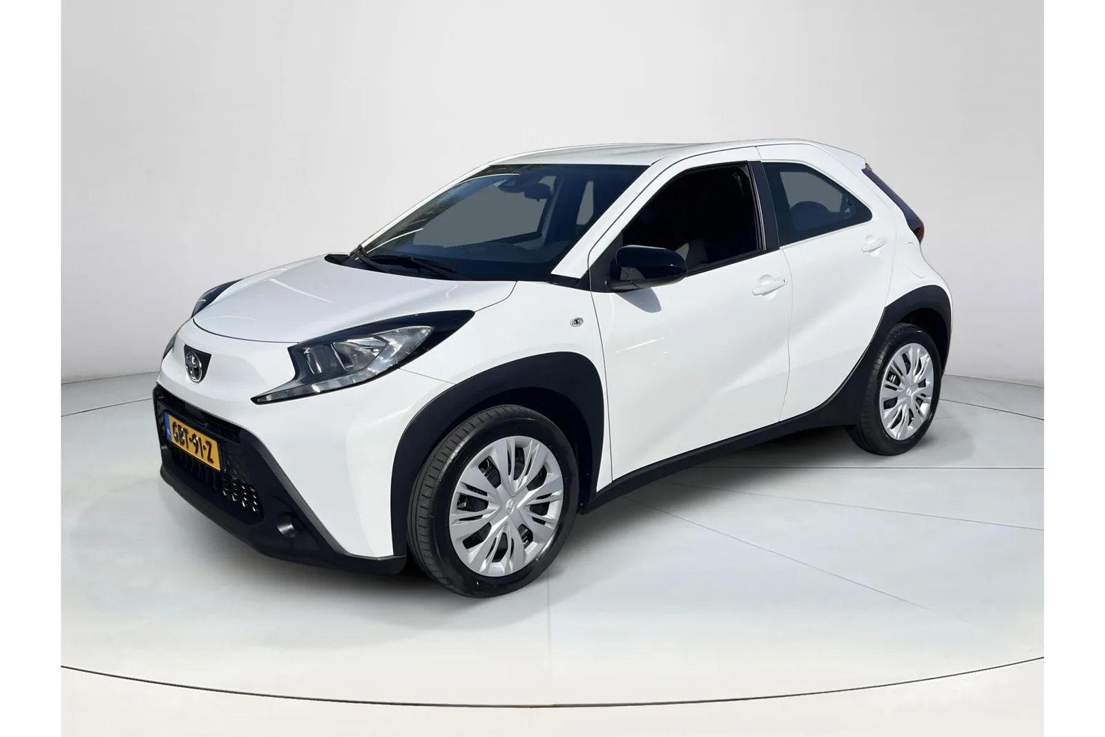 Toyota Aygo X (2024) — foto 1