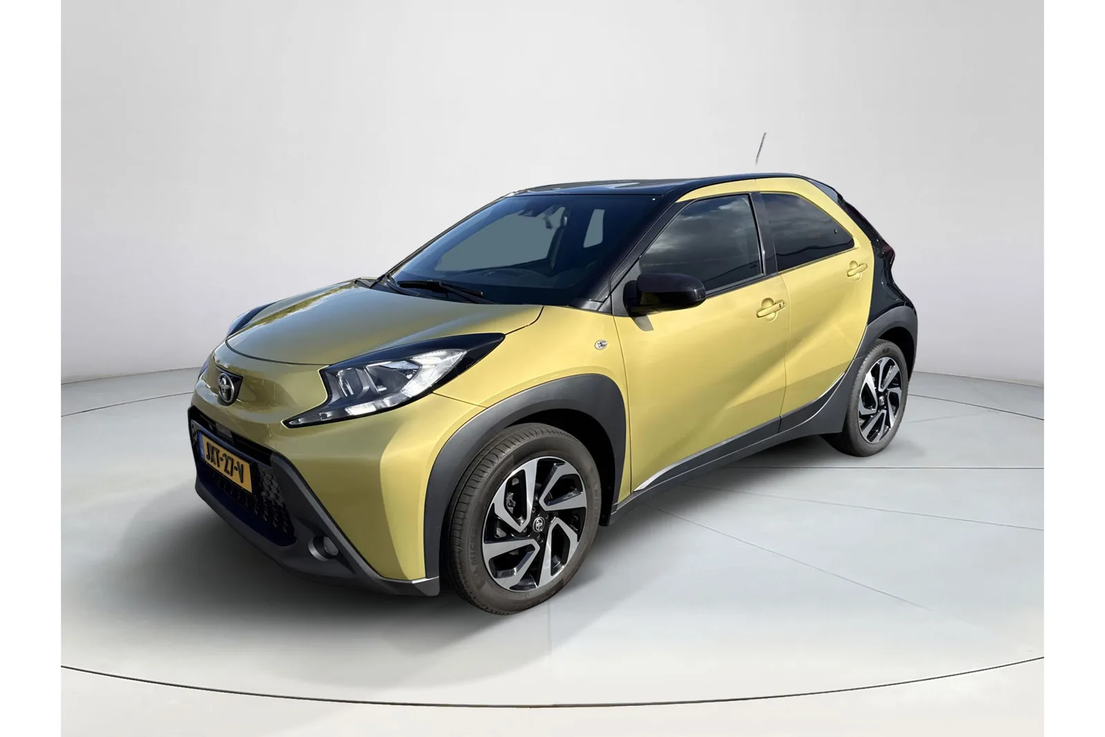 Toyota Aygo X (2023) — foto 1