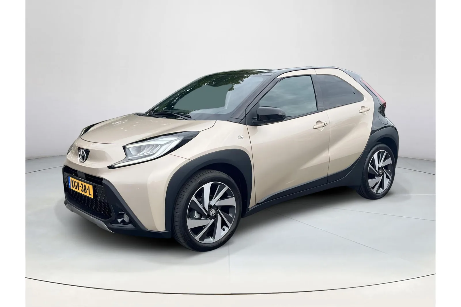 Toyota Aygo X (2025) — foto 1