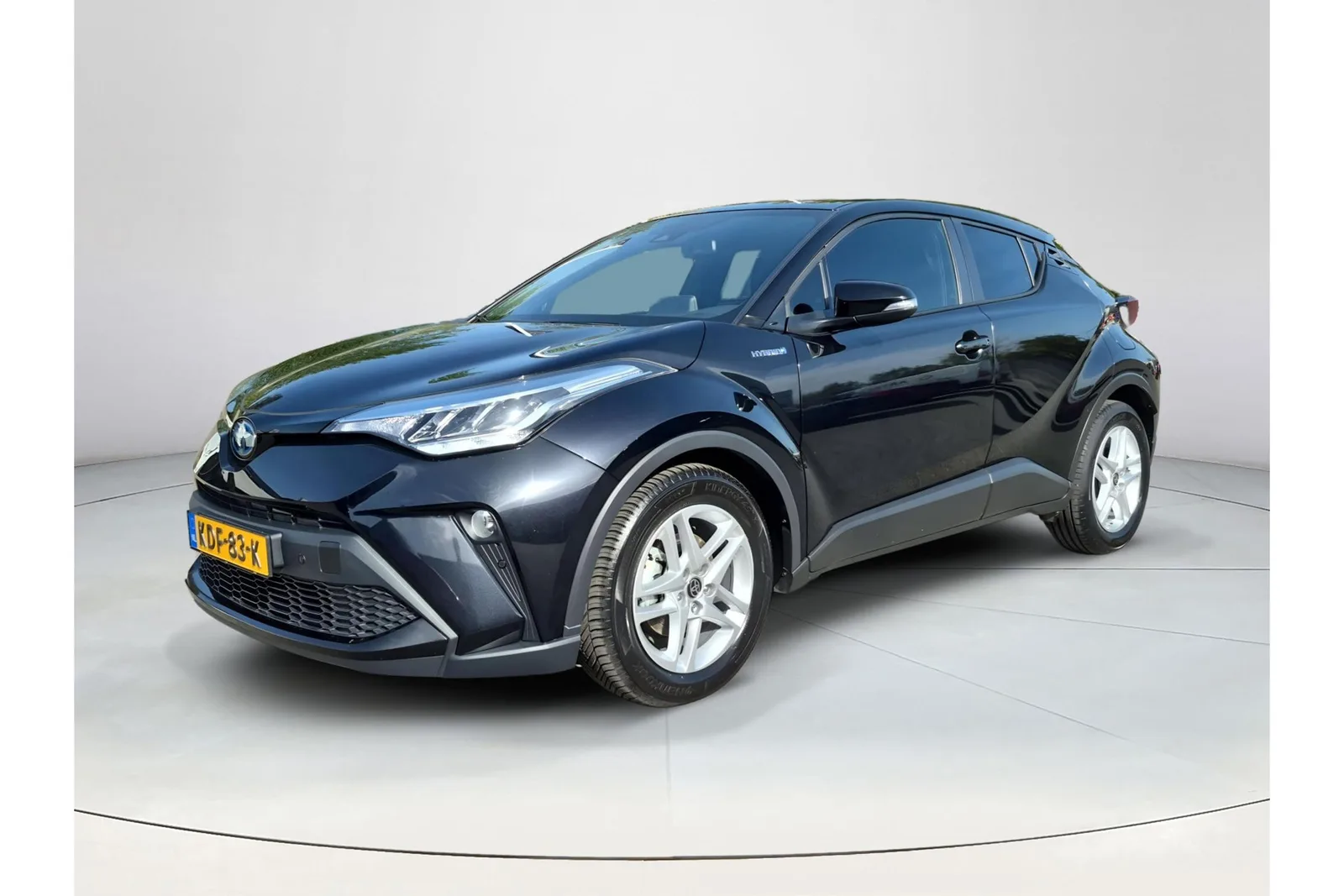 Toyota C-HR (2022) — foto 1