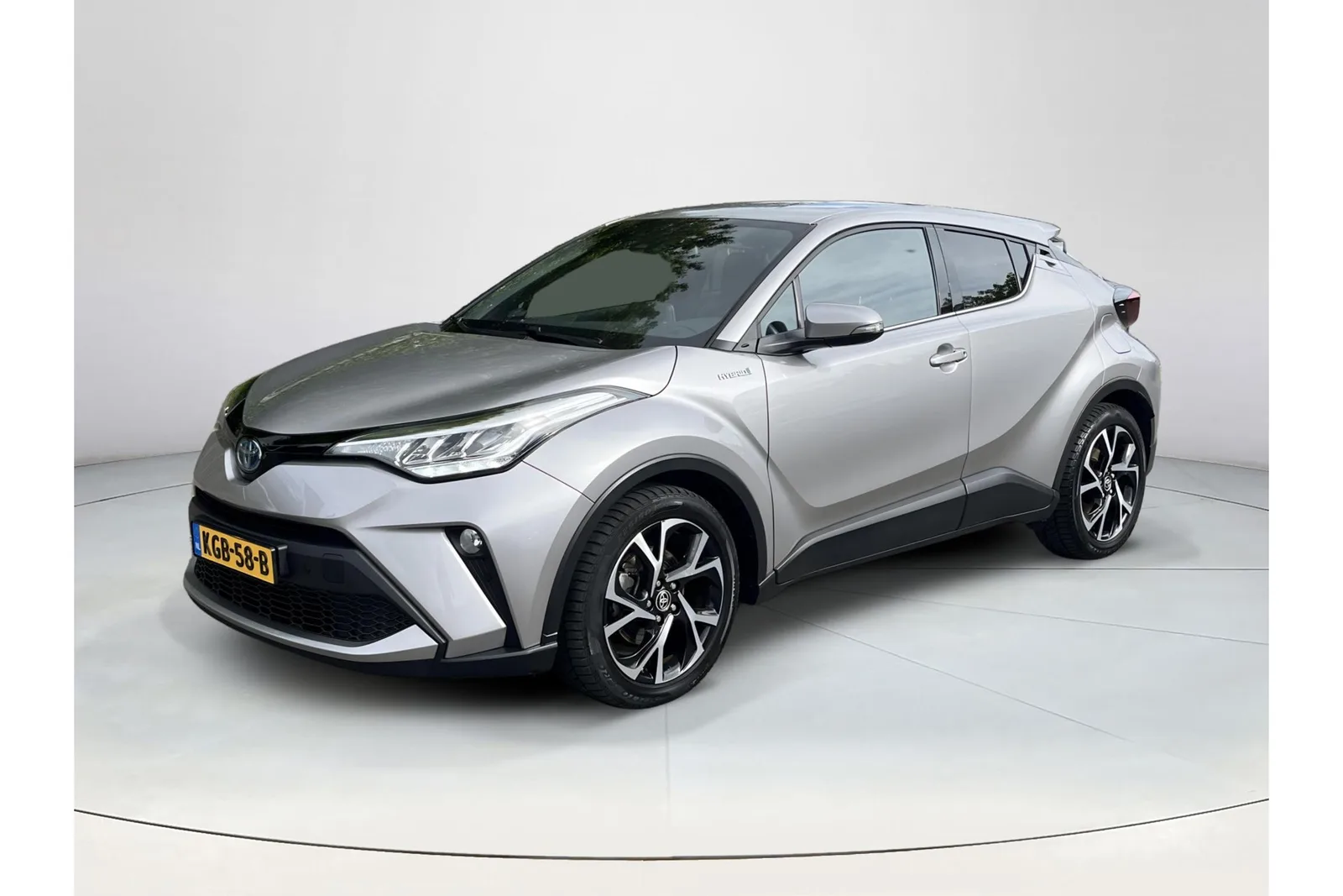 Toyota C-HR (2022) — foto 1