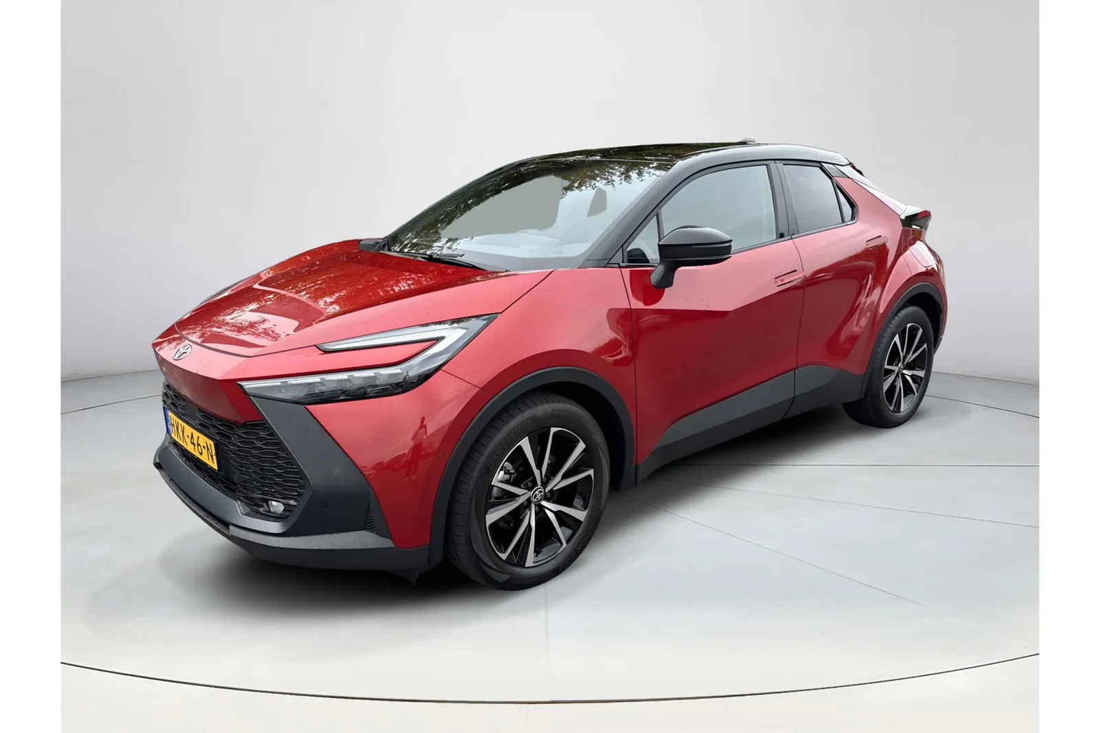 Toyota C-HR (2025) — foto 1
