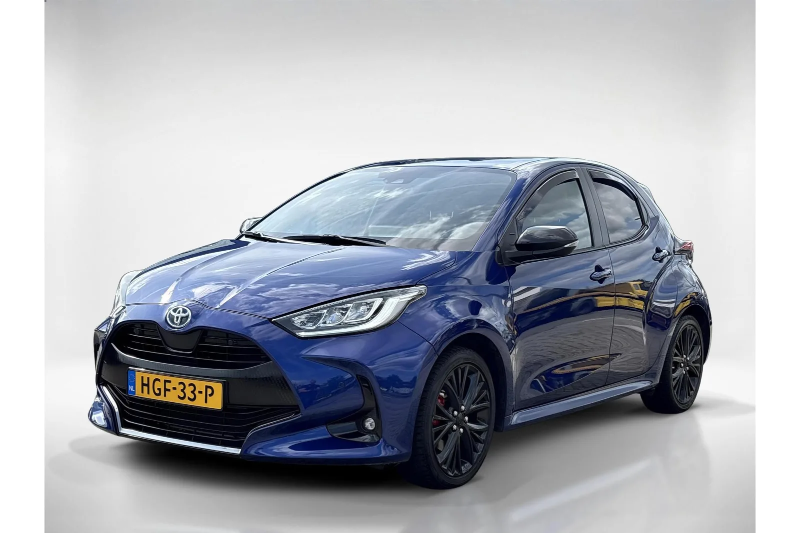 Toyota Yaris (2021) — foto 1