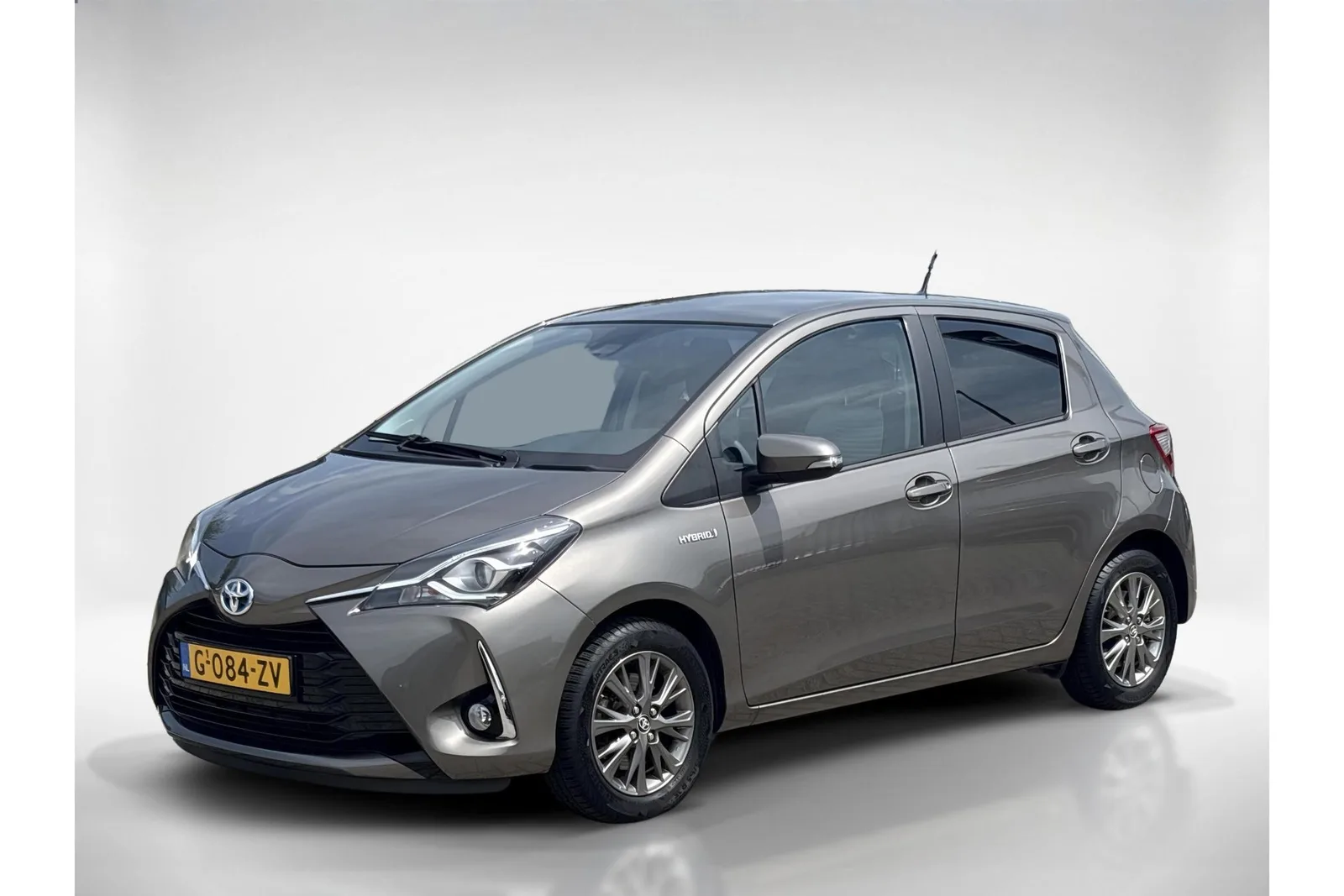 Toyota Yaris (2019) — foto 1