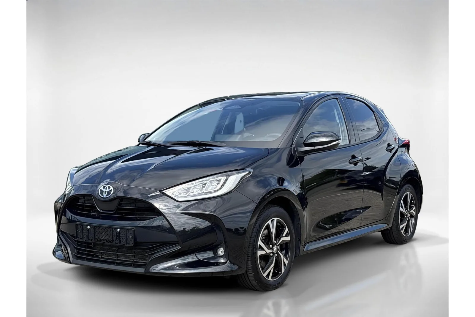 Toyota Yaris (2025) — foto 1