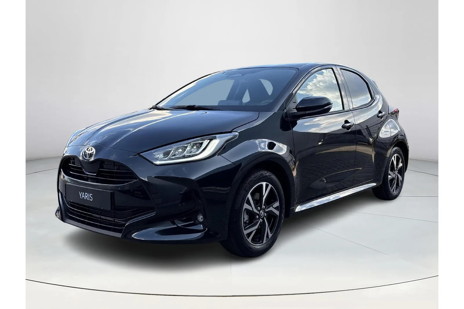 Toyota Yaris (2026) — foto 1
