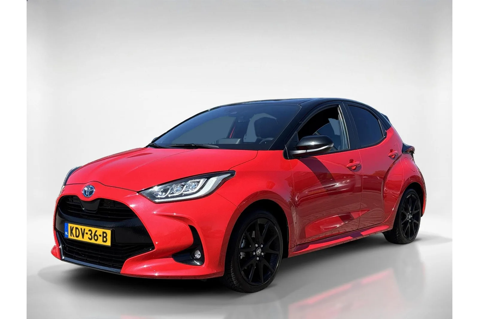 Toyota Yaris (2023) — foto 1