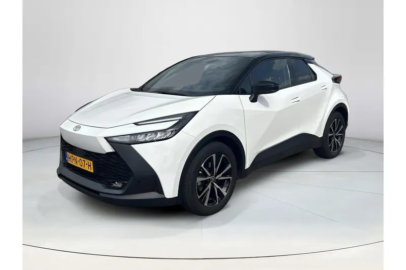 Toyota C-HR (2025)