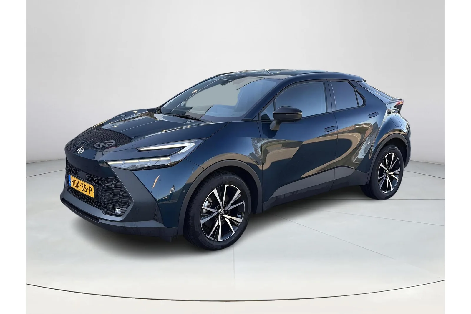 Toyota C-HR (2025) — foto 1